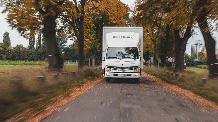 DB-Schenker_eCanter_ellastbilar3.jpg