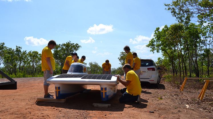 Solbilen på plats i Australien