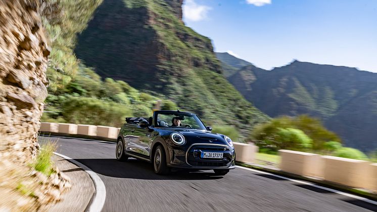 MINI Cooper SE Cabriolet
