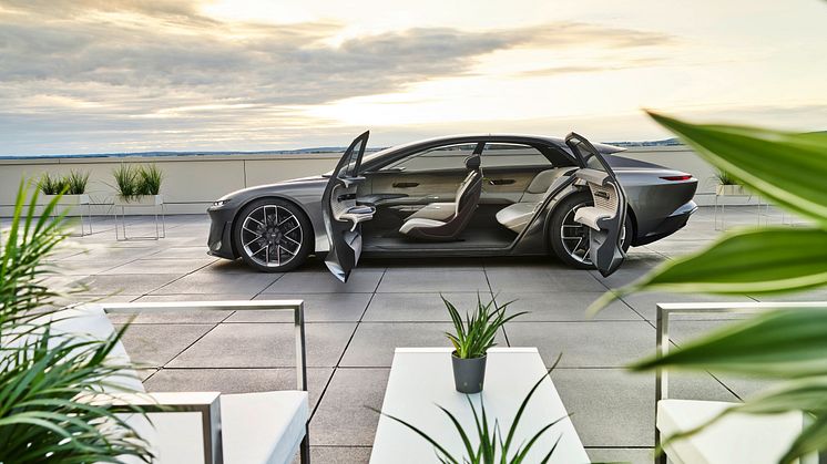Audi grandsphere concept