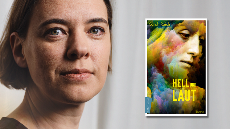 Sarah Raich mit dem Cover von HELL UND LAUT