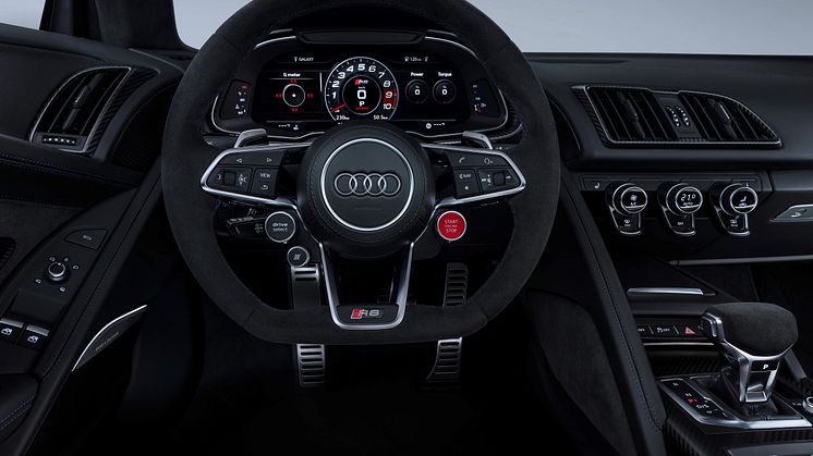 Audi R8 Coupé cockpit