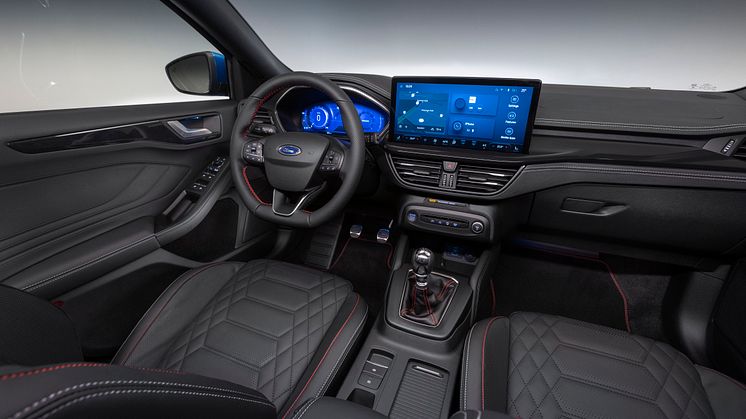 Ford Focus ST-Line 2021 (3)