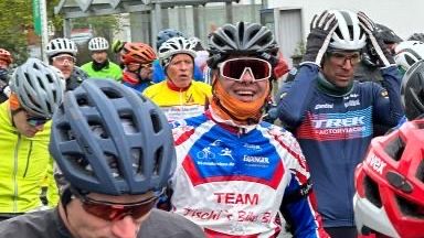 Alexander Worreschke (41), Klient der Sozialen Teilhabe Hephatas, trat trotz der widrigen Wetterbedingungen beim Kellerwald-Bike-Marathon an.