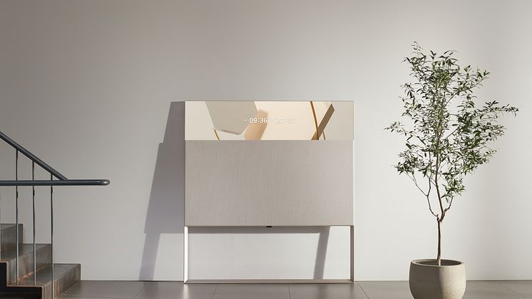LG Objet TV 65Art90 Front.jpg
