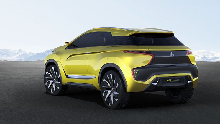 TMS 2015 Concept eX - ny elektrisk kompakt SUV