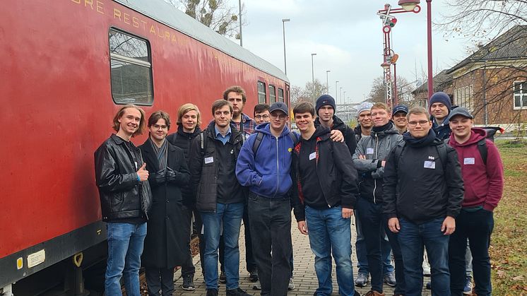 Studierende der TH Wildau zu Besuch in Spremberg bei der FlexiDug-Abschlusspräsentation, Bild: Martin Lehnert / TH Wildau