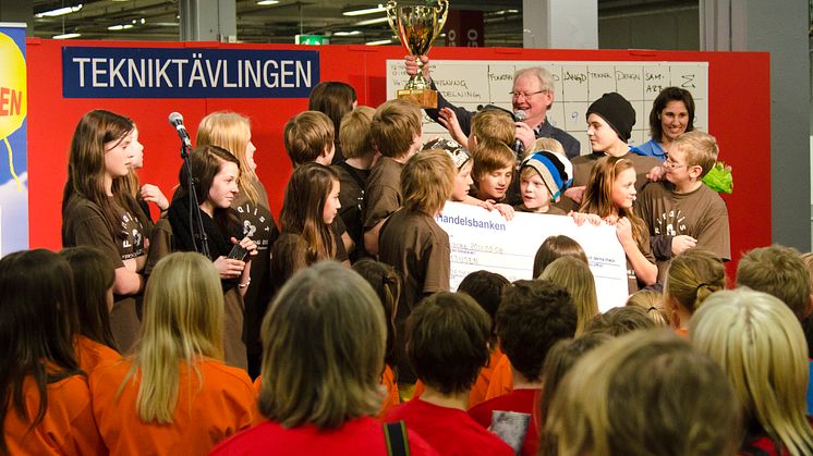 Byggmaskiner och Scanbygg 9
