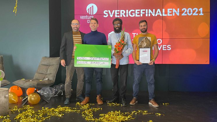 Avidnote prisas i Väst regionens greenroom under Venture Cups digitala Sverigefinal 2021.