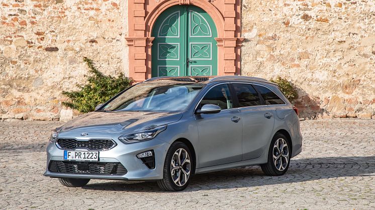 Kia_Ceed_Sportswagon_MJ19_Static_18