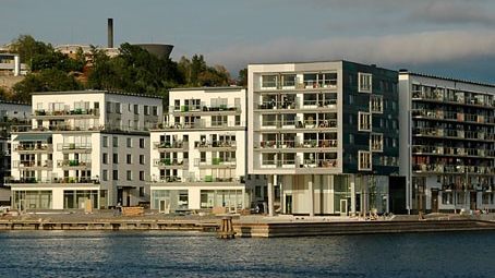 Brf Sjöstadspiren investerar i solceller och nytt energisystem