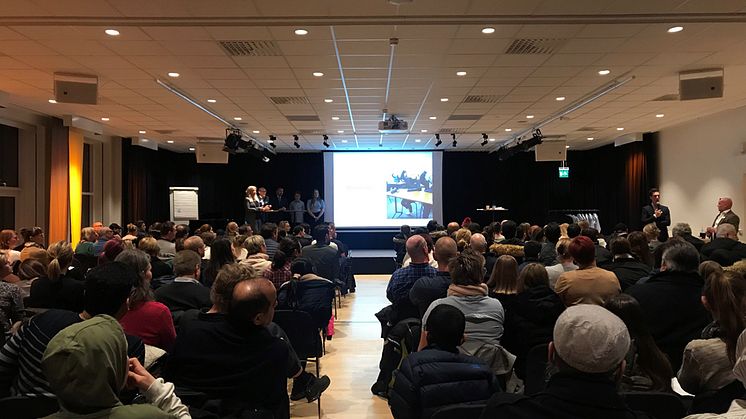 Stort intresse för skolstart i Trollhättan