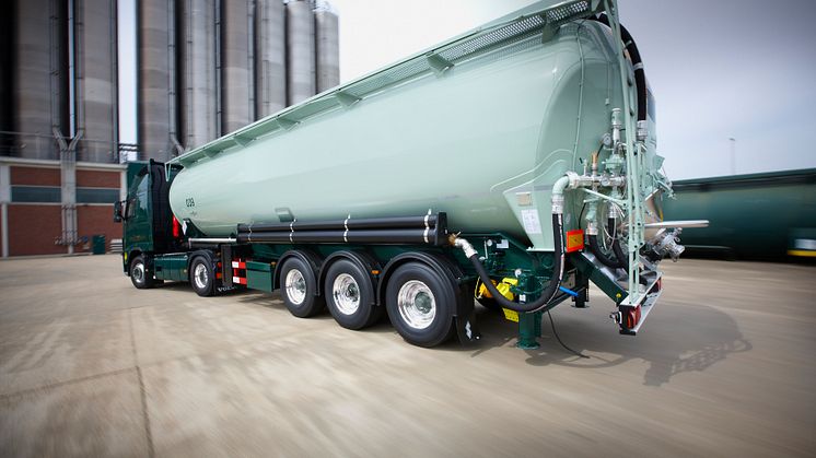 Unrivalled light: transport vehicles with BPW running gear