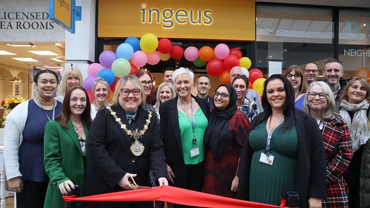 Mayor opens new community hub in the heart of Bury
