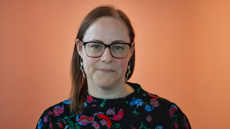 Anna Bergkvist liggande-01.jpeg