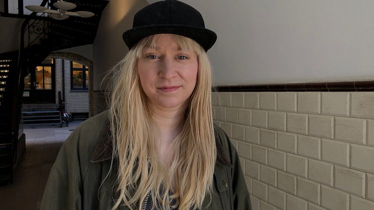 Innholdet i årets Høstutstilling peker, som seg hør og bør, i flere ulike retninger, sier juryleder Anna Ihle. 