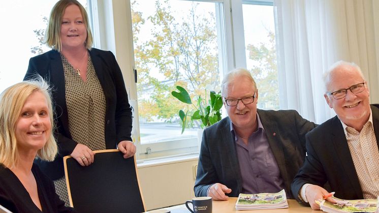 Under eftermiddagen den 23 oktober hölls pressträff av kommunstyrelsens ordförande Ulrika Falk (S) tillsammans med kommunalråden Ingrid Landin (MP), Anders Olander (C) och Olle Jansson (S) för att presentera Norrtälje kommuns budget för 2018. 