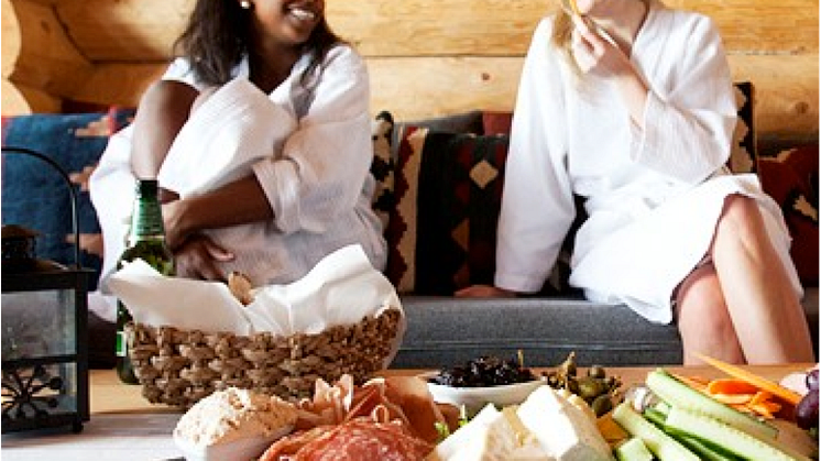 Kvinnligt entreprenörskap lyfts fram i samband med tjejhelg på Storhogna Högfjällshotell & Spa