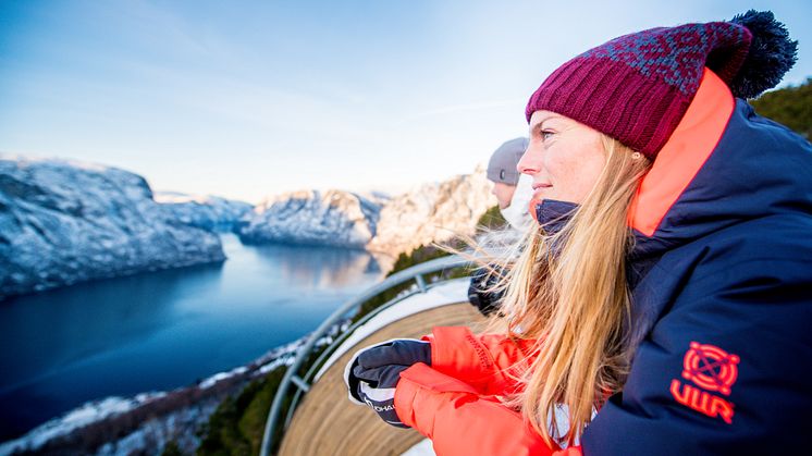 Fra Stegastein har du fullt overblikk over Aurlandsfjorden og deler av verdensarvområdet