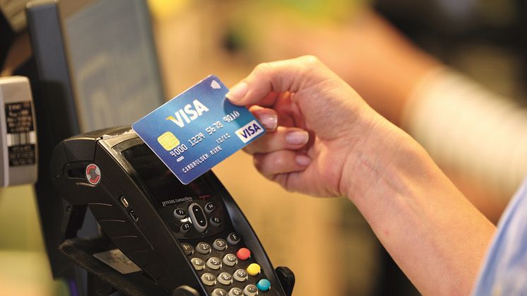 Kontaktloses Bezahlen mit Visa Kassenterminal