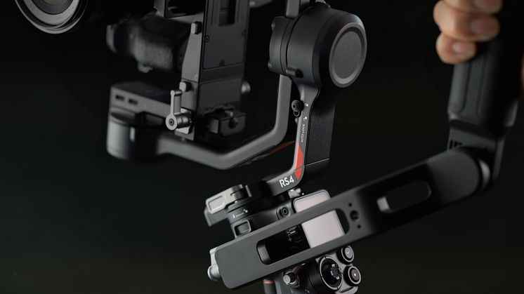 RS 4 Automated Axis Locks