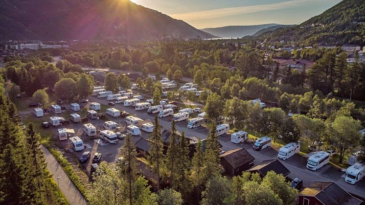 Topcamp_mosjoen_camping_oversikt_drone.jpg