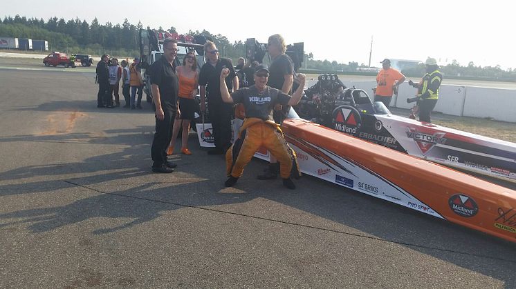 EM-mästaren Micke Kågered har fler strängar på sin lyra än racing.