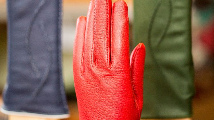 Handschuhmanufaktur BERGAUER Foto:Tourismusverband Erzgebirge/Bernd Maerz