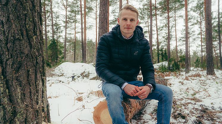 Niklas Lundbergs företag erbjuder tjänster för ett skonsamt skogsbruk som minskar skador på skog och mark. (Foto: Anders Walls Stiftelse)
