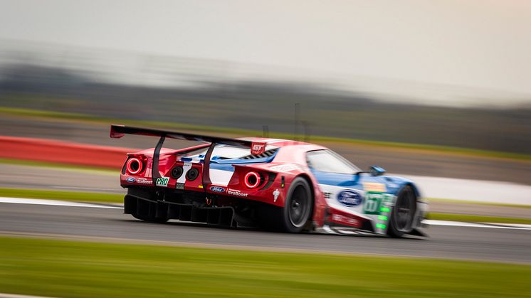 GT racecar