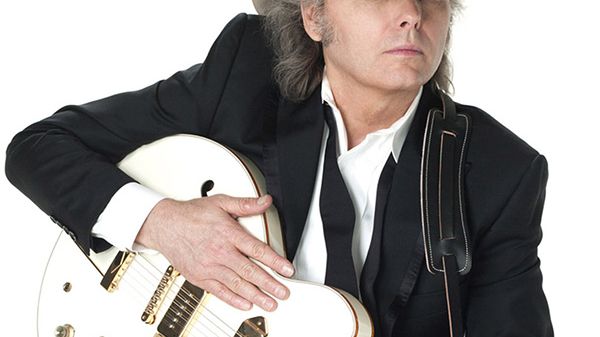 Dwight Yoakam