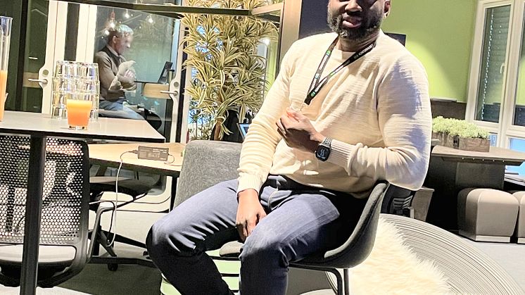 Dominic Akadimah i Imara er initiativtakeren til Tech Hub på Kontorhuset.