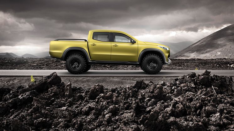 Mercedes-Benz Concept X-CLASS powerful adventurer