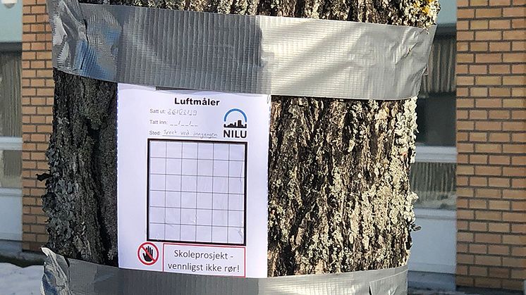 Luftmåler montert på tre