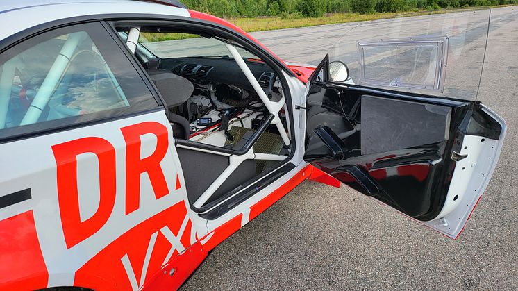DRIVE VXO BMW 1M 16t 5