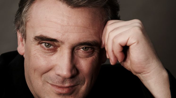 NU MED RÄTT DATUM: Jaime Martín är eftertraktad – utnämnd till chefdirigent för RTÉ National Symphony Orchestra