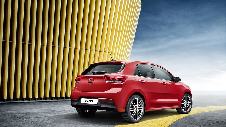 4. generation af KIA Rio - bag