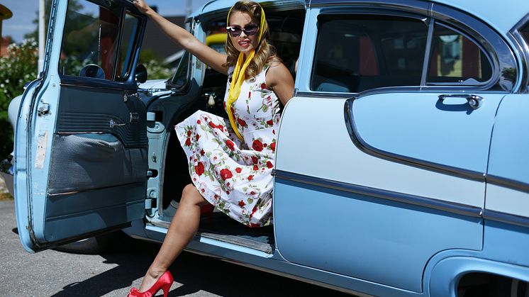 Motsatsen till ”fast fashion” stavas Retro och 50 tals mode