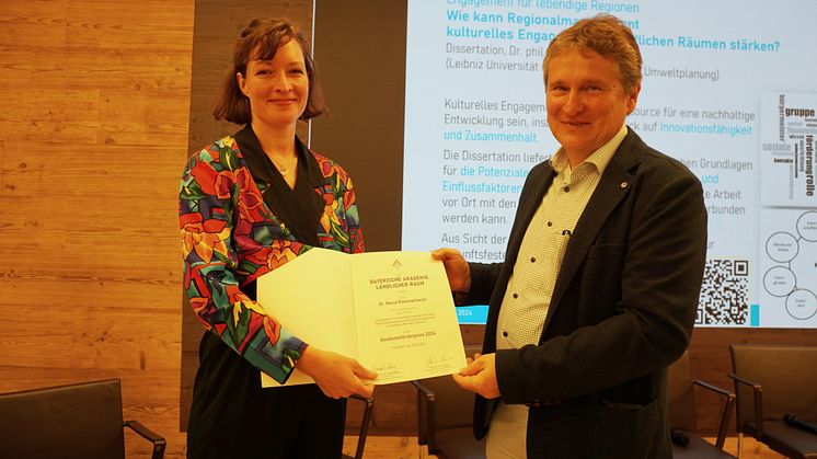 Dissertationspreis der Bayerischen Akademie Ländlicher Raum für Dr. Maria Rammelmeier
