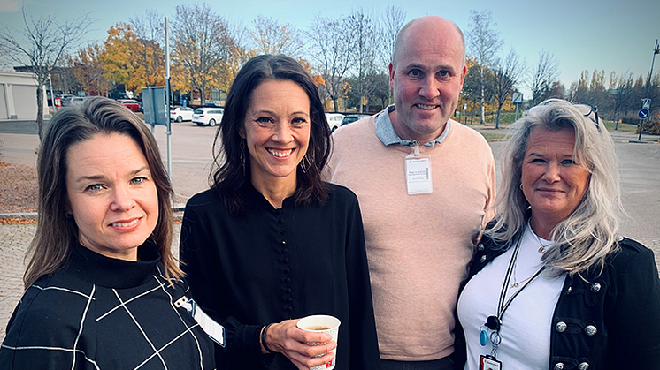 Frida Ryhag, Linda Sjögren, Magnus Eriksson och Tina Sahlander, alla aktiva i Hållsam Dalarna - var några av dagens arrangörer. Foto: Länsstyrelsen i Dalarnas län