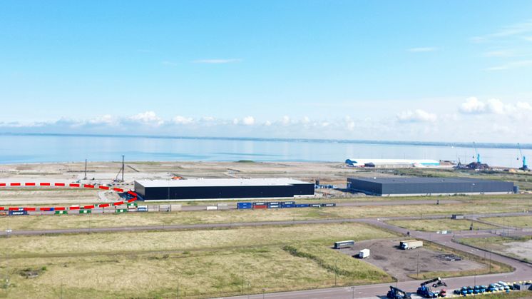 Genom sin hyresgäst Westerman Multimodal Logistics, vill MG Real Estate utöka sin logistikanläggning med ytterligare 26 000 m2. I och med den utökade anläggningen skapas en stor fastighet om närmare 70 000 m2.