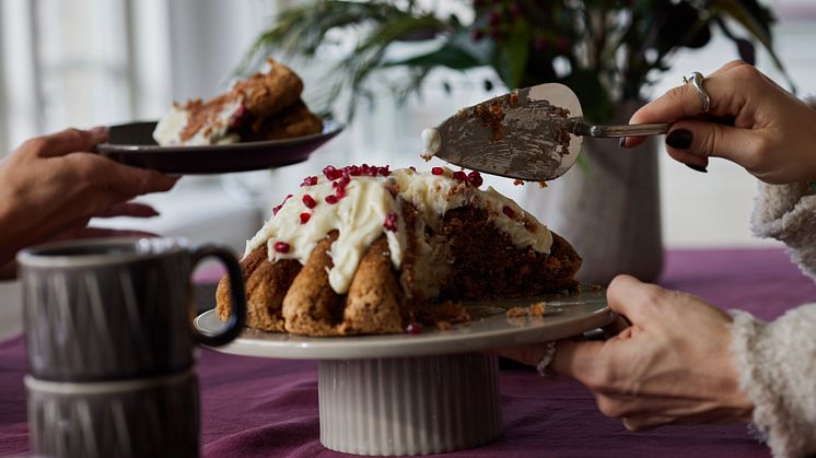 Flora cake stand, Sagaform AW23