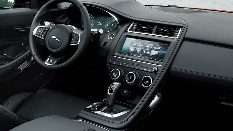 E-PACE S D240_Firenze Red_140