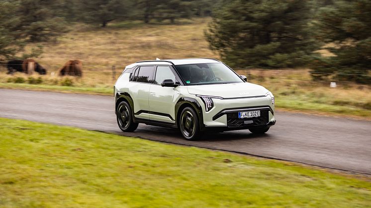Kia_EV3_01.jpeg