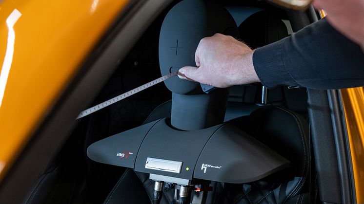 Kunstigt lydhoved til måling af lyd i bilen