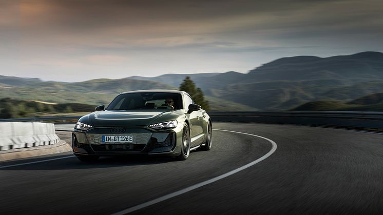 Audi RS e-tron GT performance (Bedfordgrøn metal)