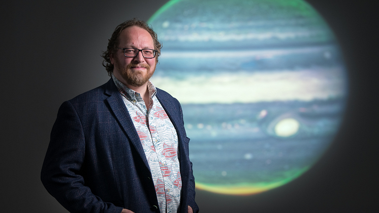 Professor Tom Stallard