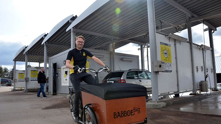 De valde elcykel istället för servicebil