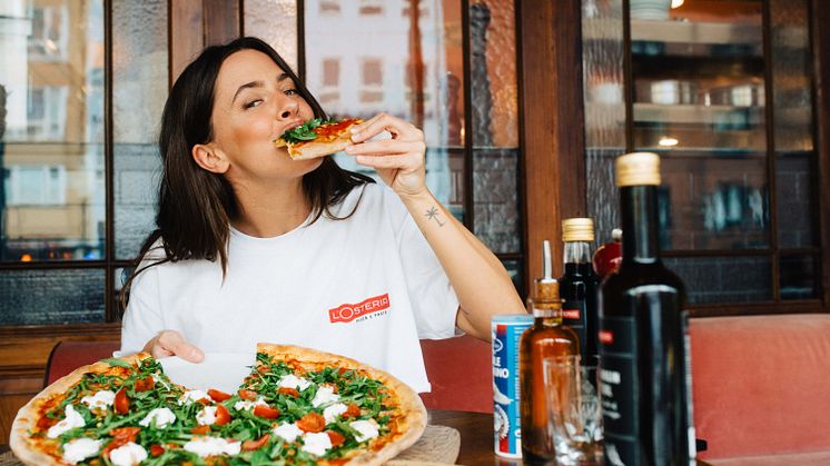 Die deutsche Sängerin Vanessa Mai wird Markenbotschafterin bei L’Osteria