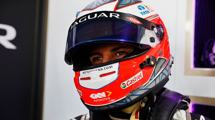 J_TCS_Racing_Hyderabad_S9_MitchEvans